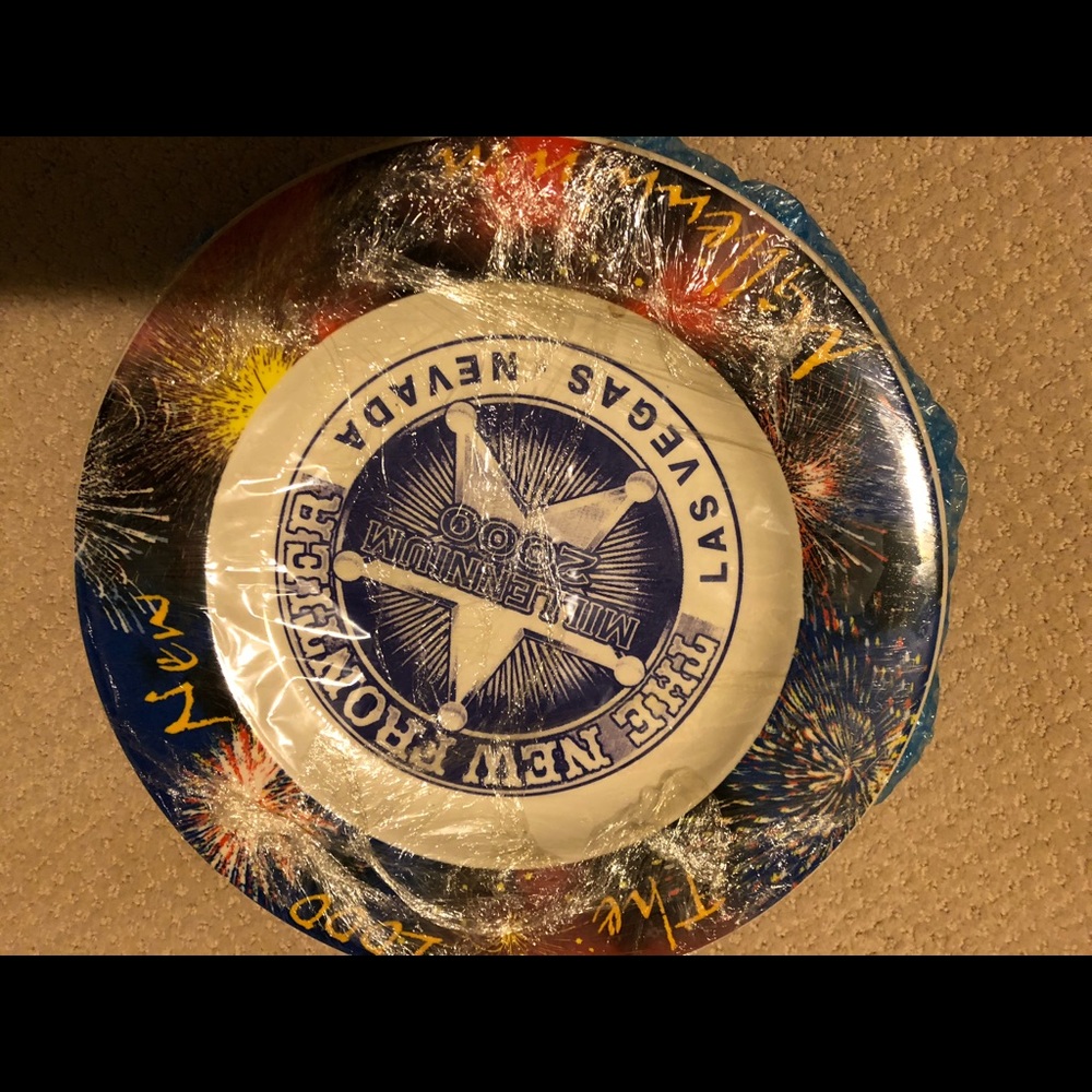 Millennial souvenir plates (circa 2000)